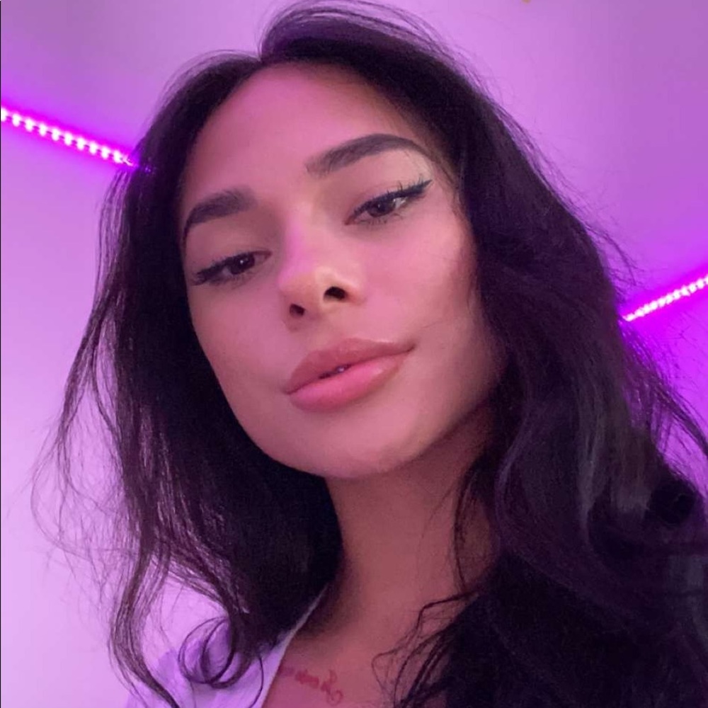 Meet your Posher, Shop